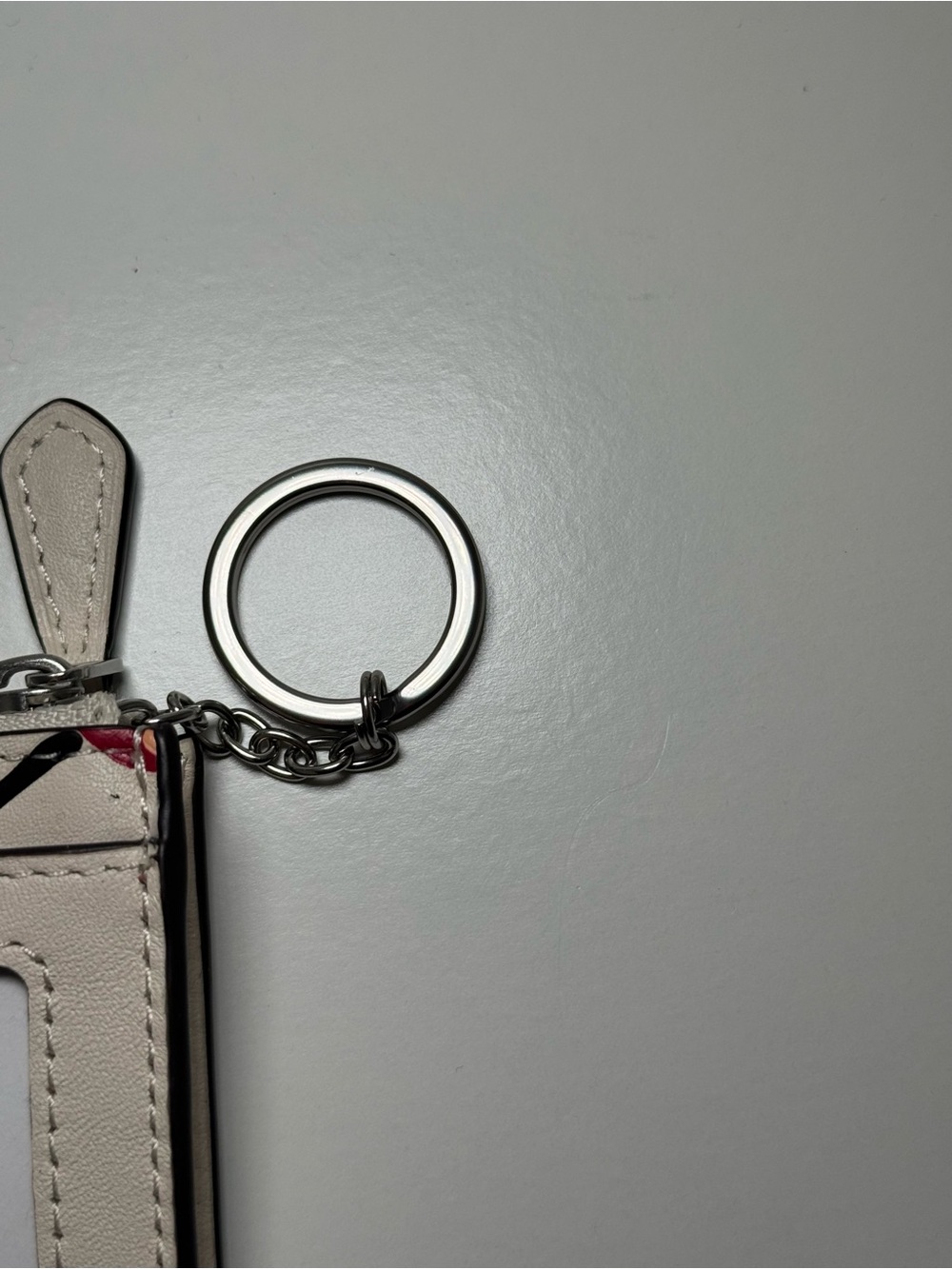 Coach Mini Skinny ID - Picture 2 of 4